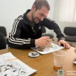 Мистецька терапія та підтримка: поліцейські Самарівського району відвідали поранених захисників у медзакладі