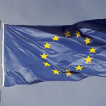 У Польщі планують посилити покарання за наругу над прапором ЄС