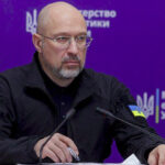 Шмигаль: у Києві збільшать кількість бригад, які працюють над поверненням світла