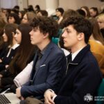 Молодь Дніпропетровщини може отримати до 500 тис. грн на реалізацію власного проєкту