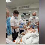 Понад 100 уламків у тілі: у Дніпрі рятують пораненого Захисника