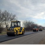На Дніпропетровщині відновлюють автошлях М-18 у напрямку Харкова