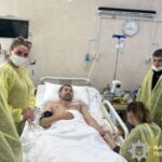 Прапор підтримки: поліцейські Нікопольщини підтримують пораненого колегу