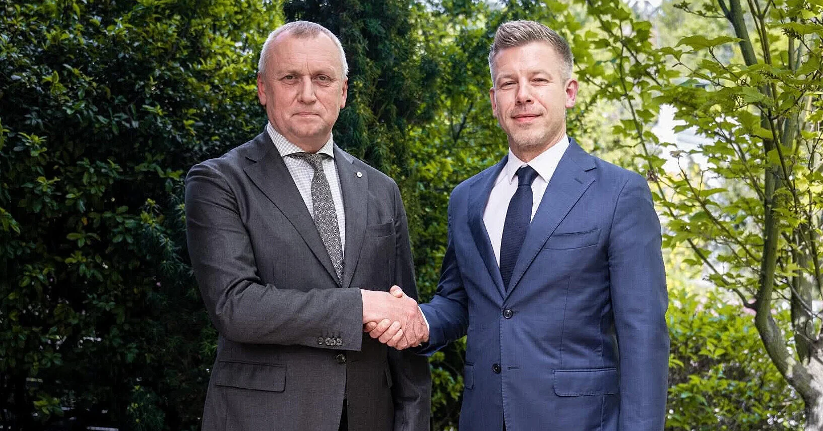 Мер Берегова запевнив Мадяра у відсутності утисків угорської громади в Україні