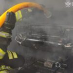 У Нікополі горів гараж з автомобілем всередині та житловий будинок