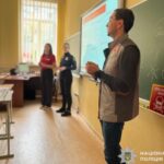 День цивільного захисту: правоохоронці Самара розповіли ліцеїстам про мінну небезпеку