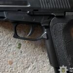 У Дніпрі поліцейські затримали чоловіка, який стріляв з балкона багатоповерхівки