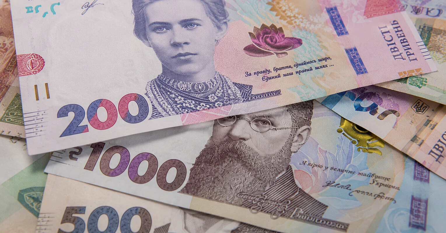 Кабмін затвердив виплати до Дня Незалежності: хто отримає до 3100 грн