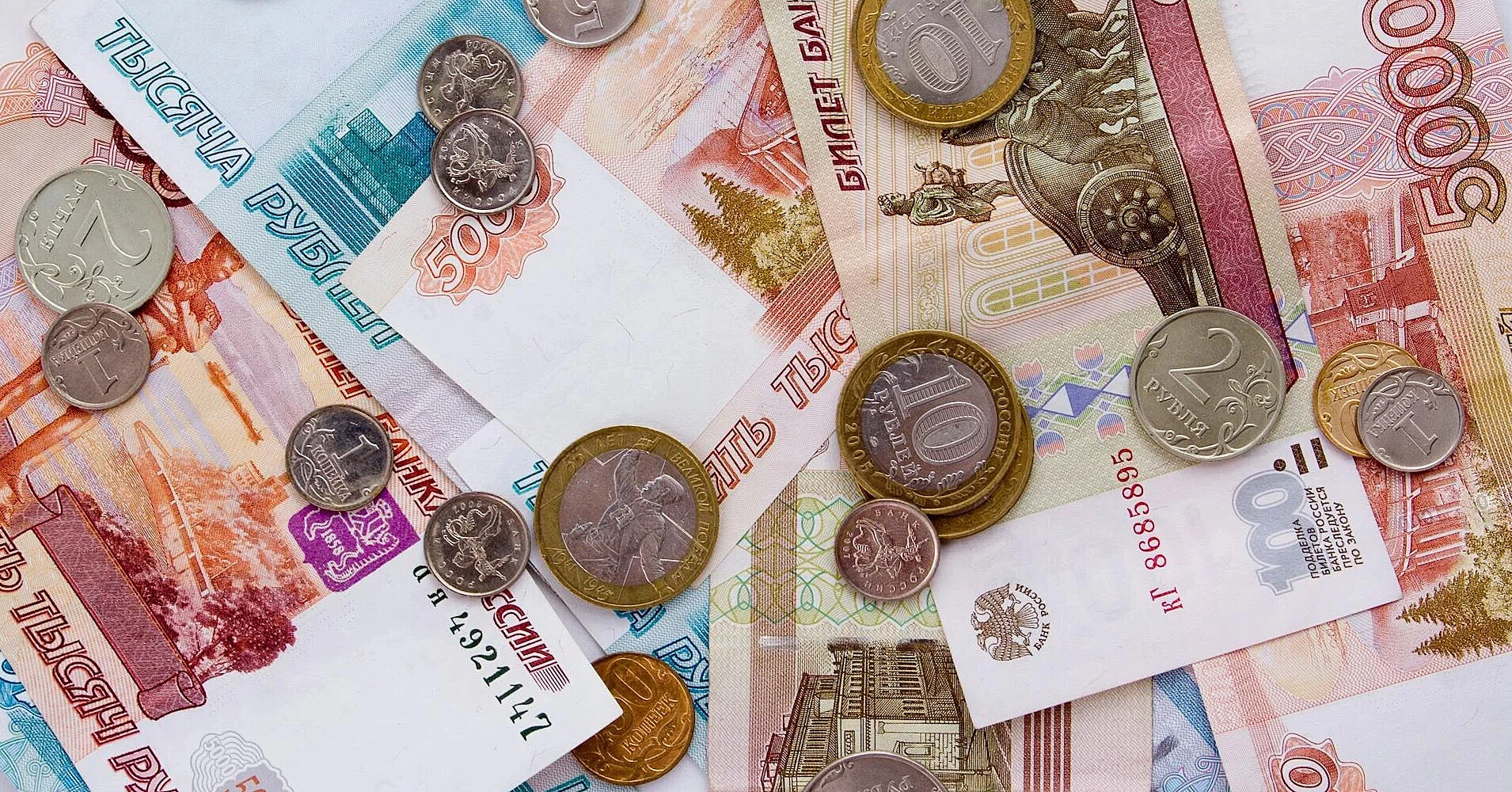 Європейські розвідки вважають, що економіка РФ опинилася у “вибуховій” ситуації – FAZ