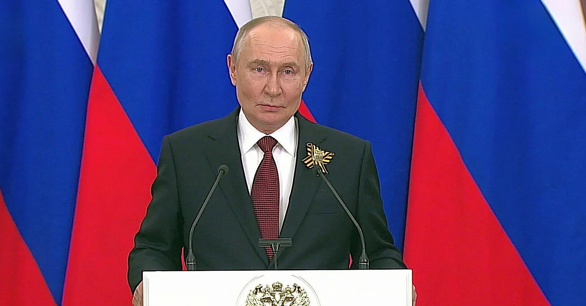 Промах чи випробування: Путін пояснив дивні удари “Орешника”