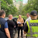 У Кривому Розі судитимуть чоловіка, який продавав авто, ввезені як гуманітарну допомогу для ЗСУ