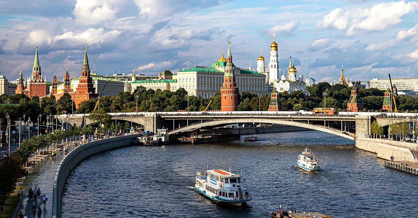Кремль заговорив про діалог з Україною та ЄС, але посилив звинувачення