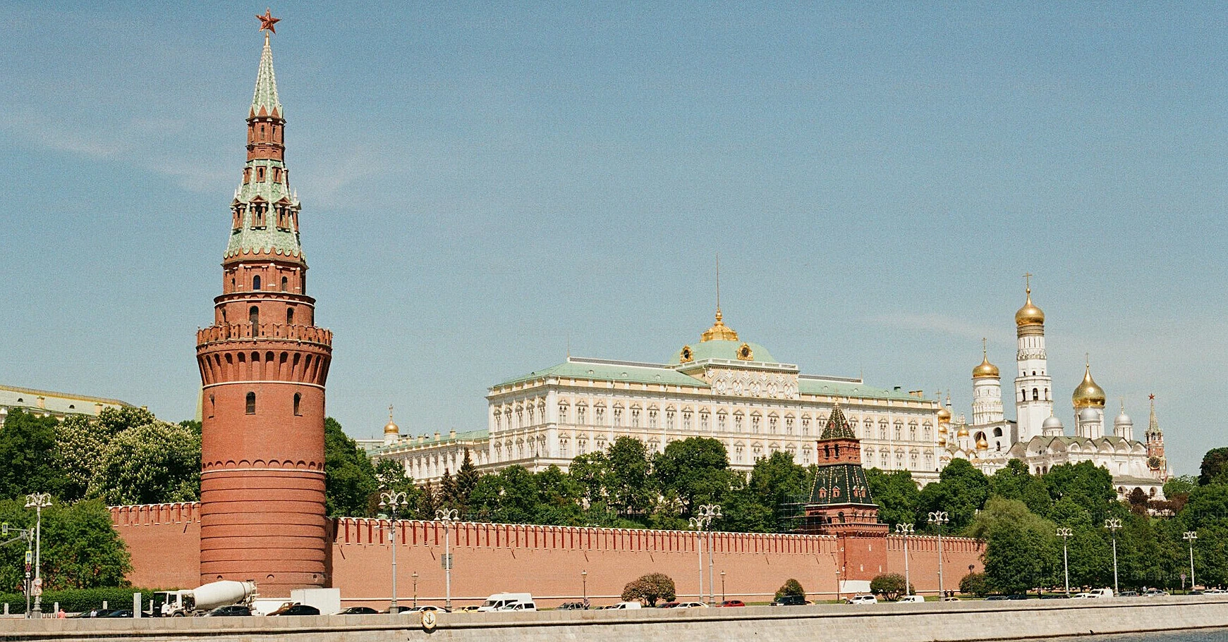 Москва висунула жорсткіші територіальні умови для переговорів – Bloomberg