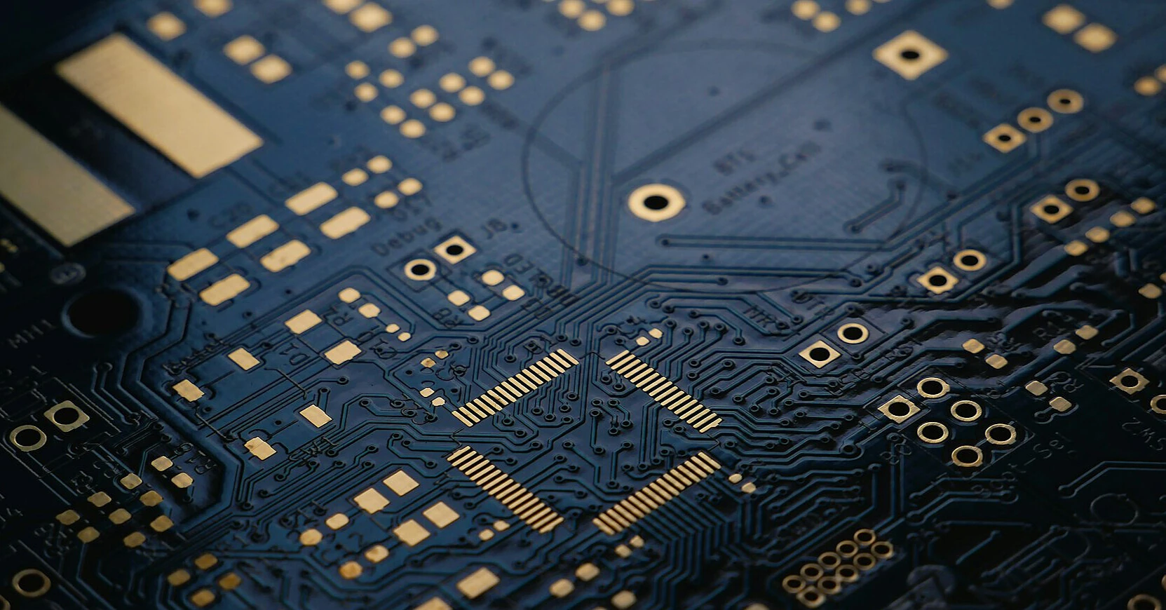Виробник чипів SK Hynix готується до виходу на біржу та хоче залучити $28 млрд