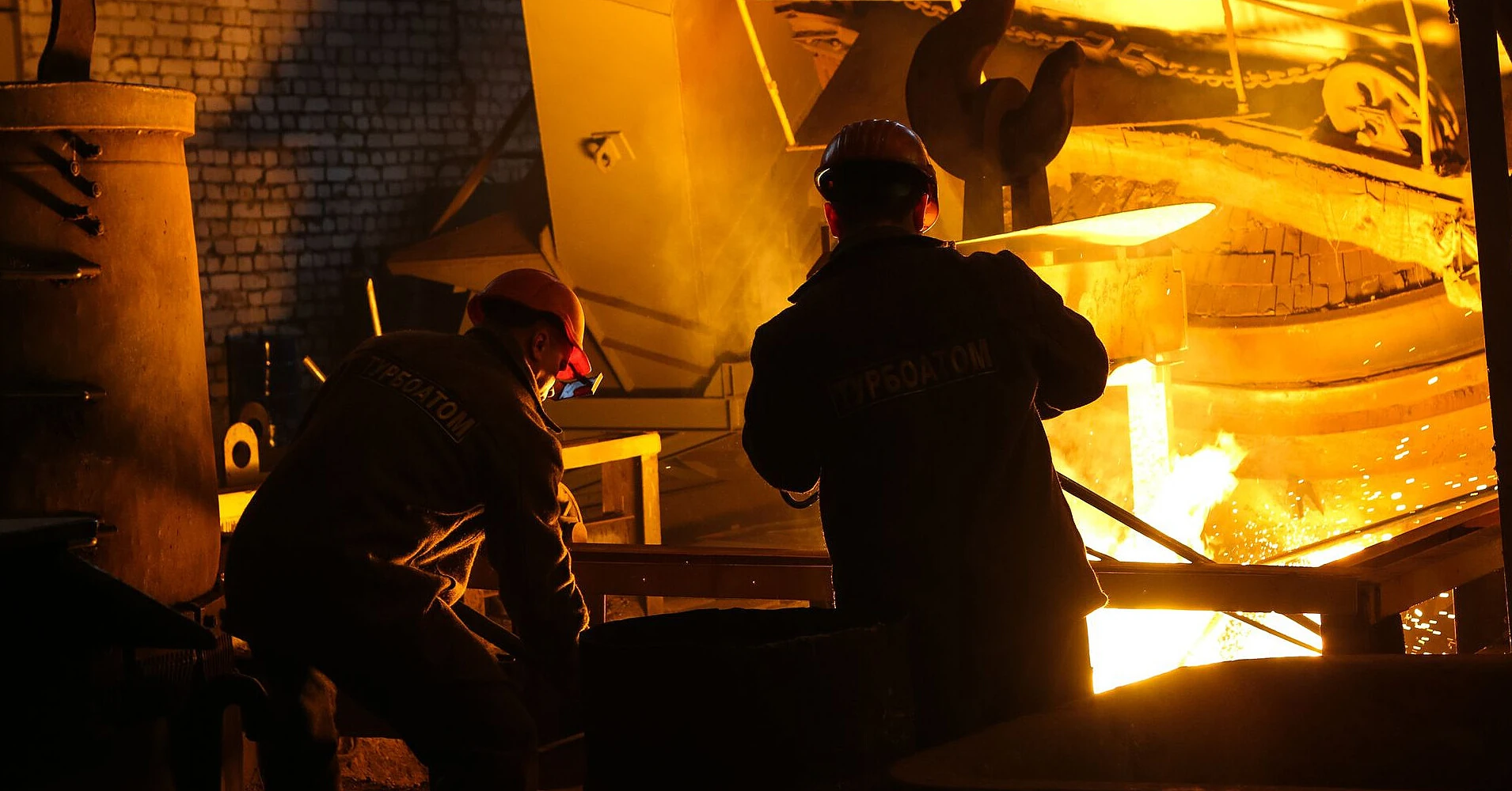Виробництво сталі в Україні за місяць скоротилося на третину