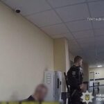 Правоохоронці Нікопольщини евакуювали поранених із рейсового автобуса після атаки ворожого дрона