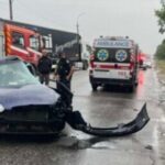 У Кривому Розі зіткнулися легковик Hyundai та вантажівка: постраждало двоє людей