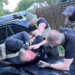СБУ запобігла серії терактів та замовним нападам: підозри отримали експосадовець ДСНС та його спільники