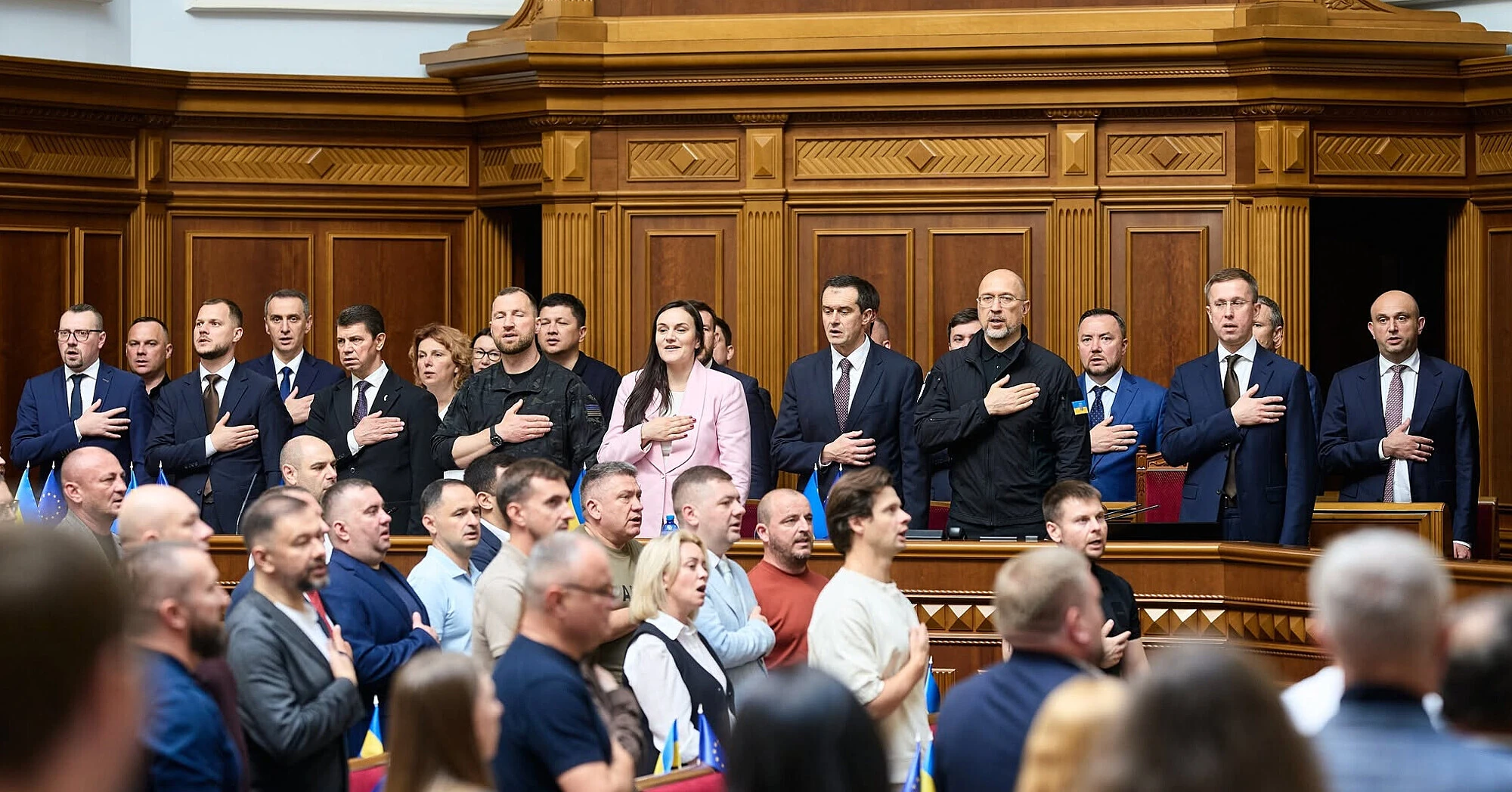 У Раді скасували засідання та доповіді міністрів через міжнародний форум у Буковелі – нардеп